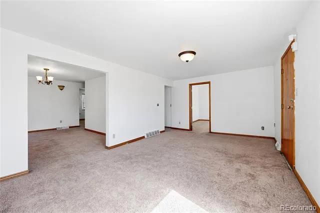 5411 Leyden Street Commerce City, CO 80022