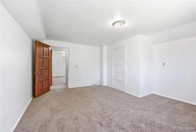 5411 Leyden Street Commerce City, CO 80022