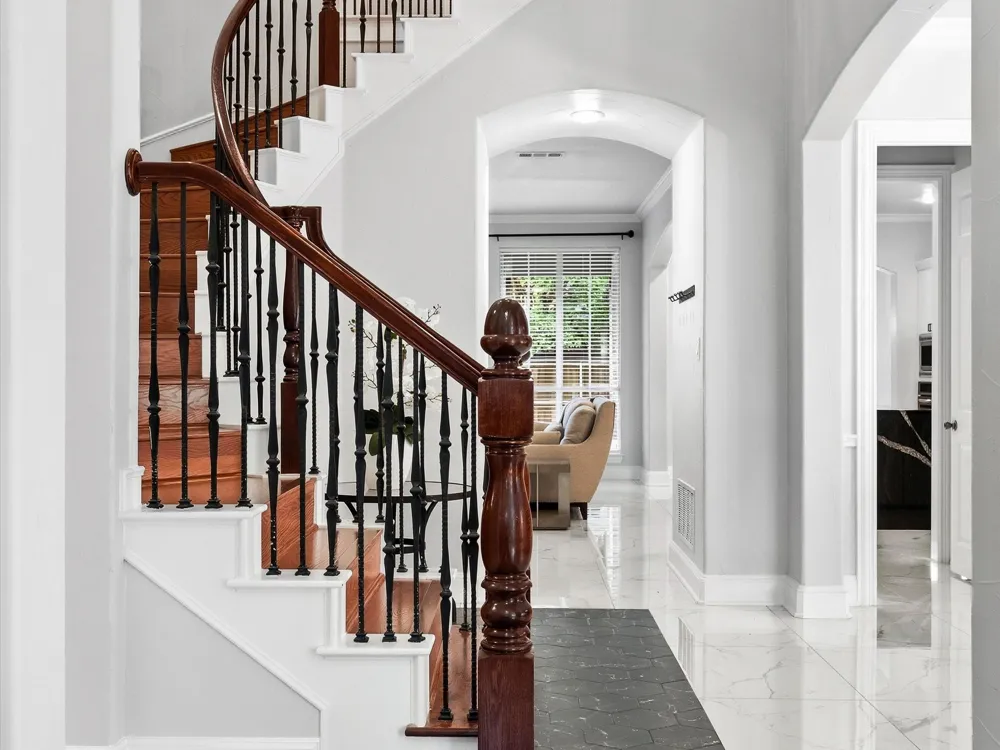 4332 Milsop Drive Carrollton, TX 75010