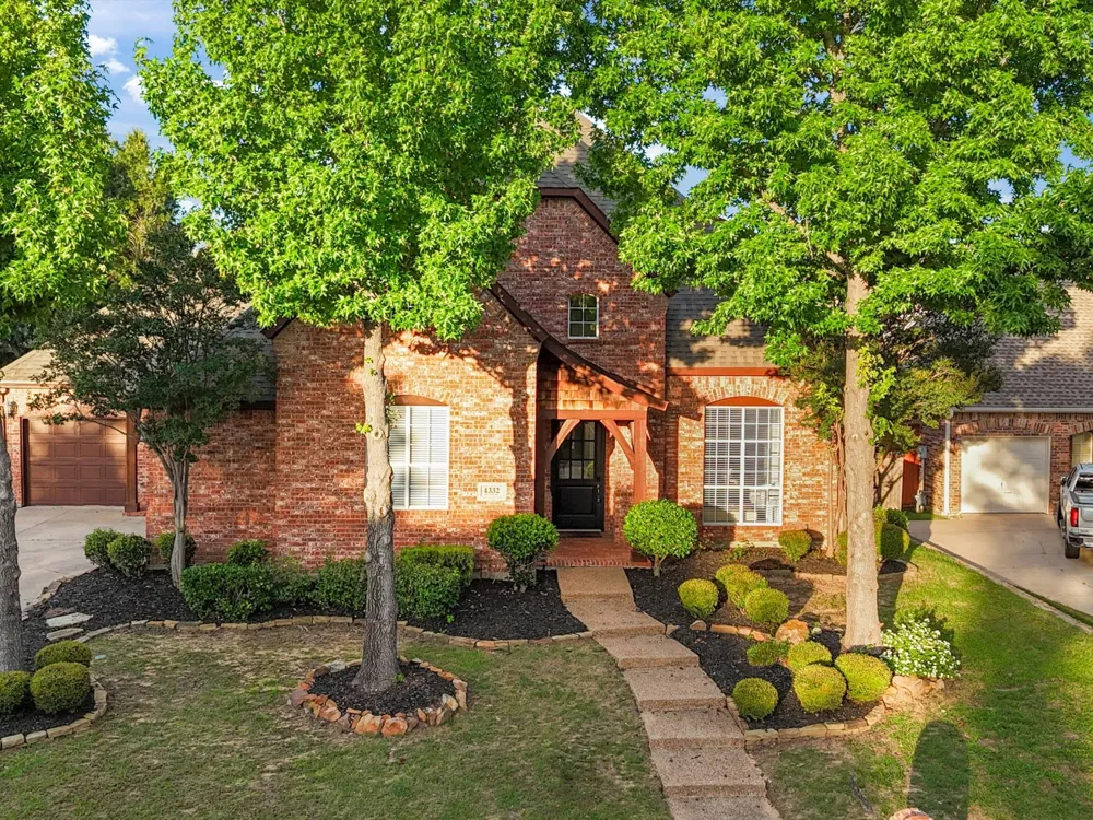 4332 Milsop Drive Carrollton, TX 75010