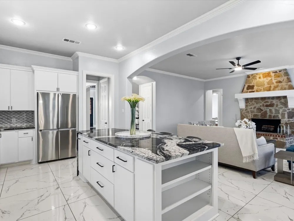4332 Milsop Drive Carrollton, TX 75010