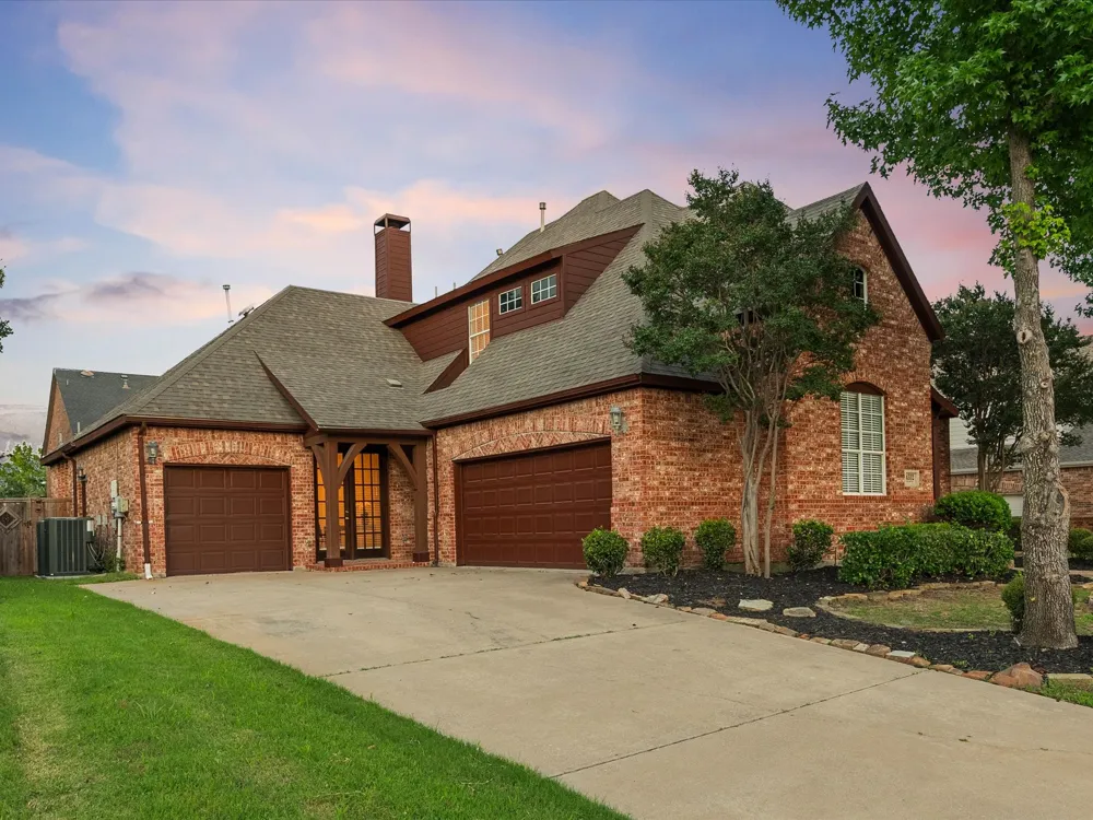 4332 Milsop Drive Carrollton, TX 75010