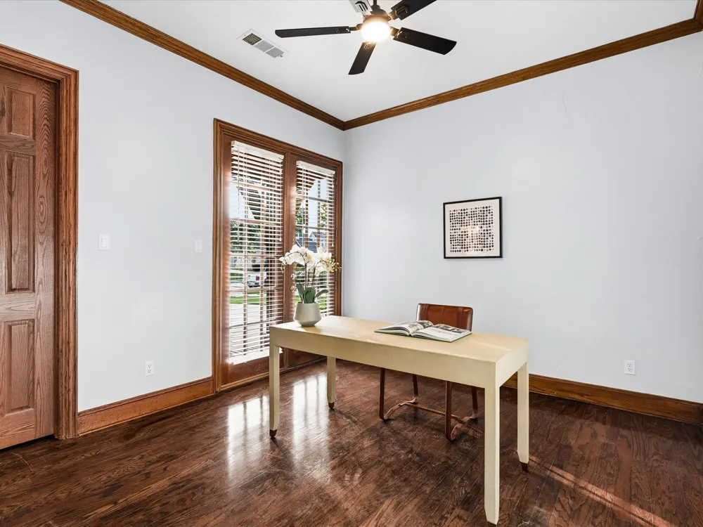 4332 Milsop Drive Carrollton, TX 75010