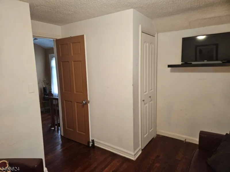 81 S Prospect Terrace Teaneck, NJ 07666