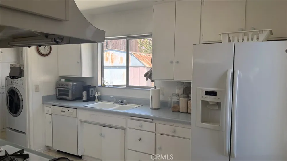 15933 Ocean Avenue Whittier, CA 90604