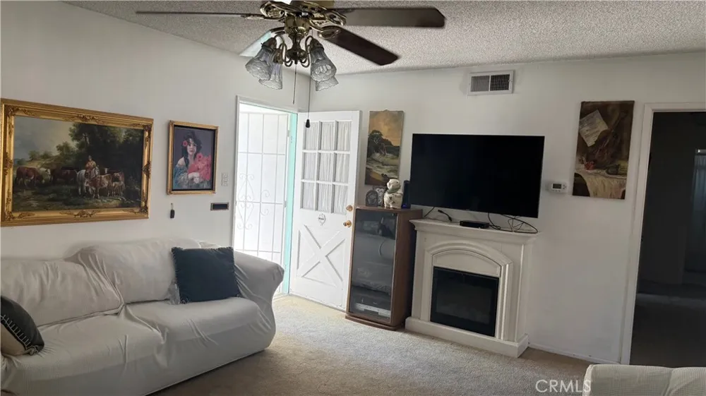 15933 Ocean Avenue Whittier, CA 90604