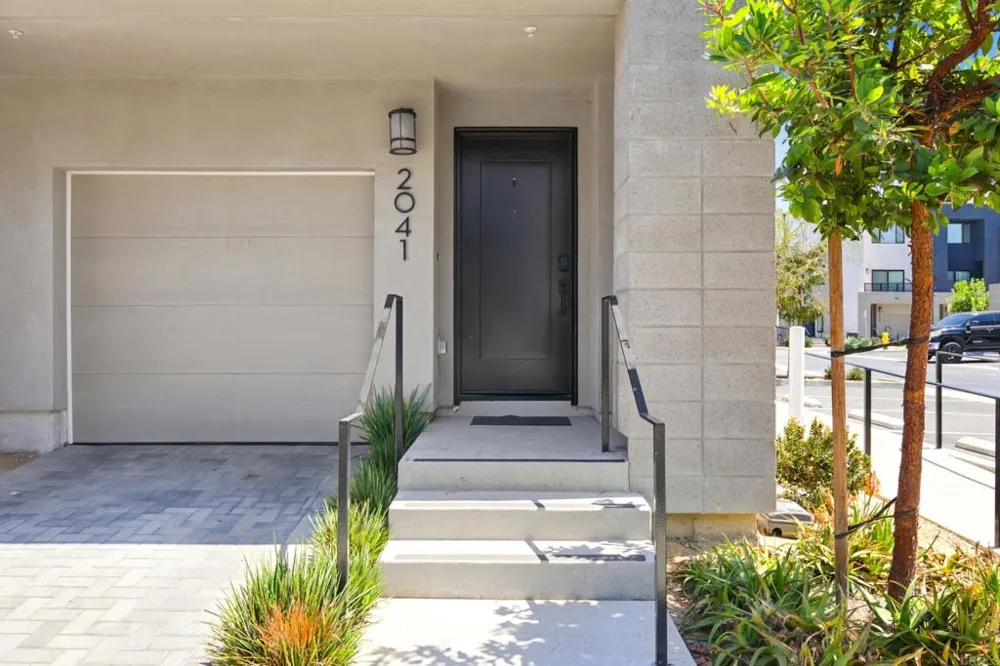 2041 Vela Lane San Diego, CA 92154