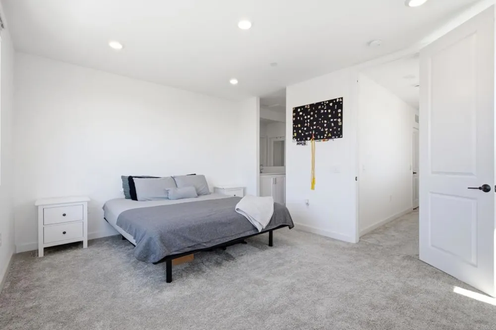 2041 Vela Lane San Diego, CA 92154