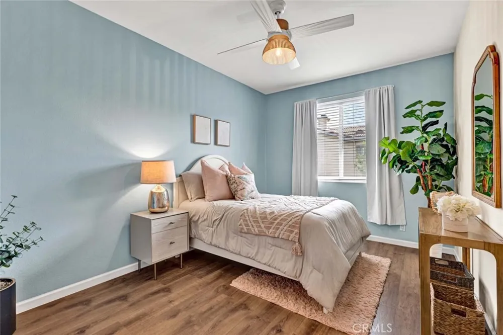 470 Londonderry Lane #B Orange, CA 92869