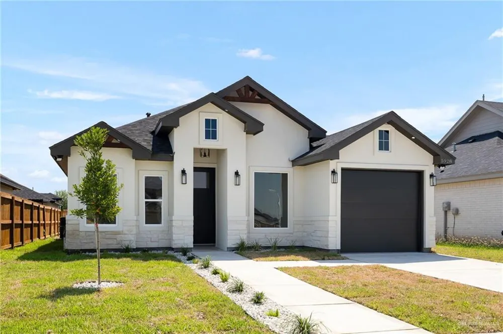 5928 Pedaso Del Sol Street Edinburg, TX 78542
