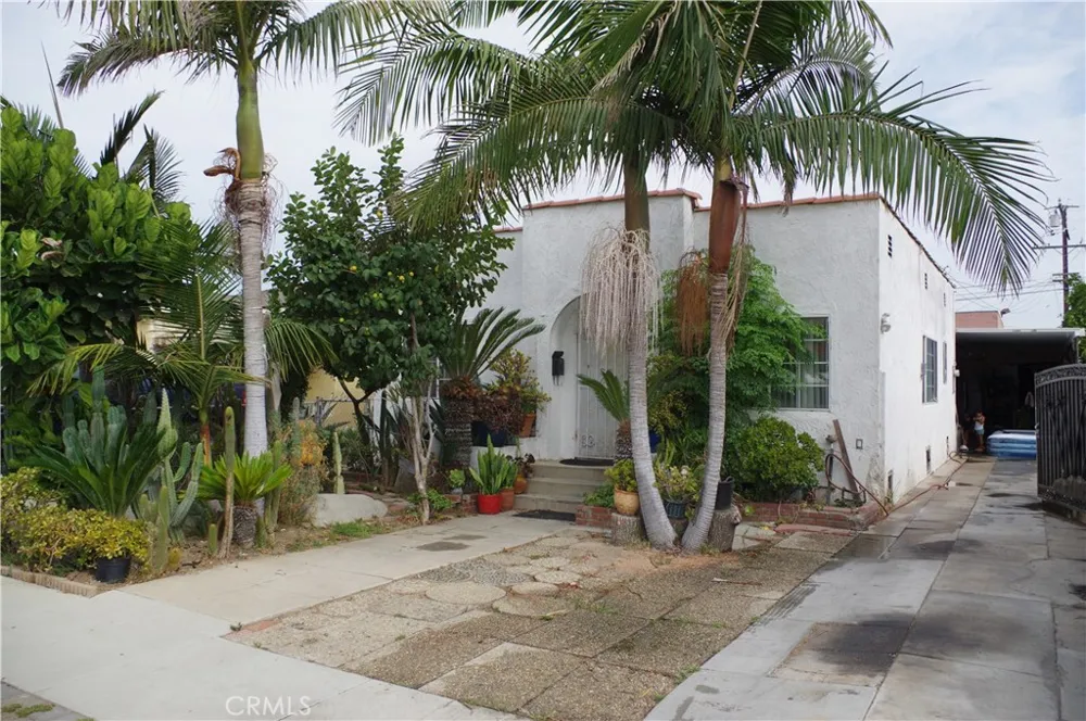 3855 W 115th Hawthorne, CA 90250