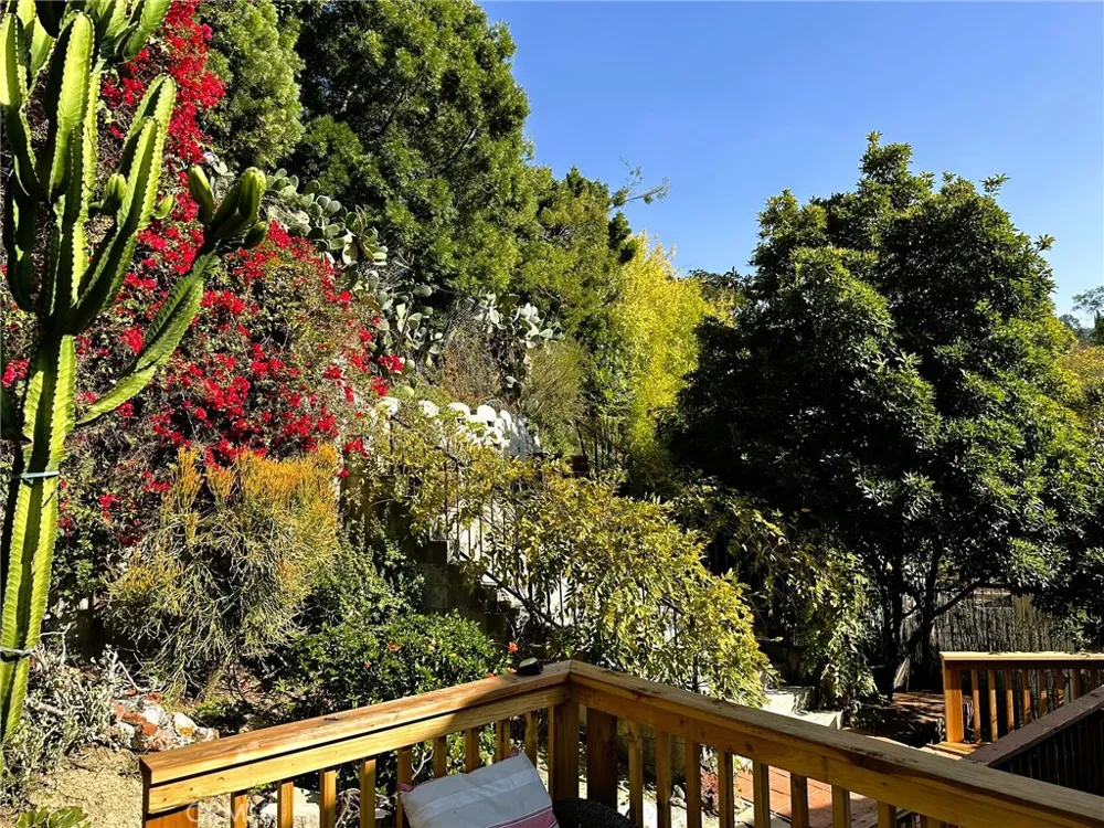 3856 Udell Court Los Angeles, CA 90027