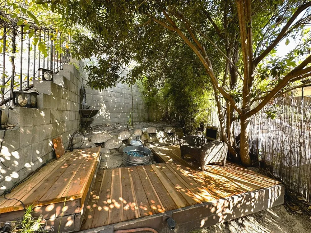 3856 Udell Court Los Angeles, CA 90027