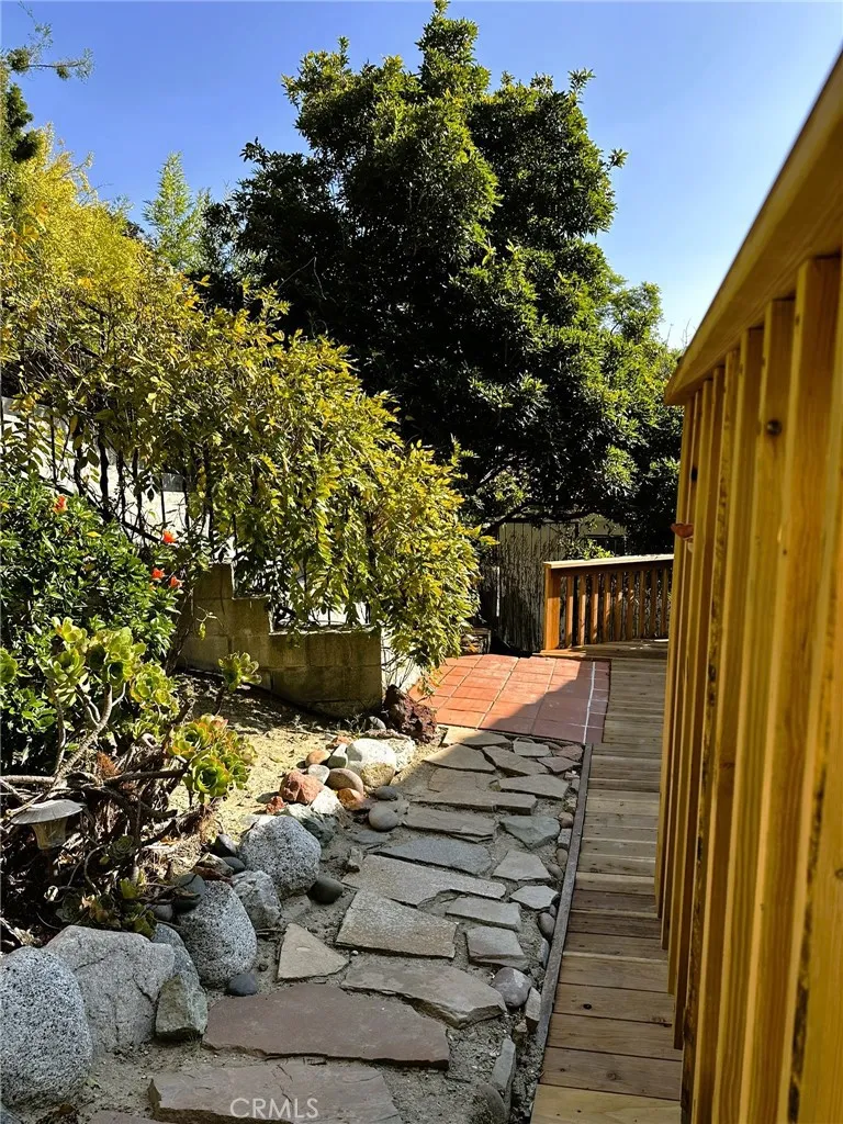 3856 Udell Court Los Angeles, CA 90027