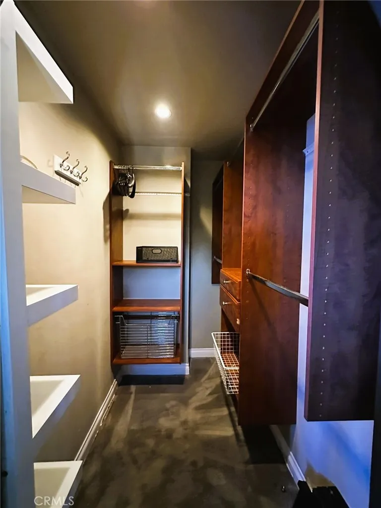 3856 Udell Court Los Angeles, CA 90027