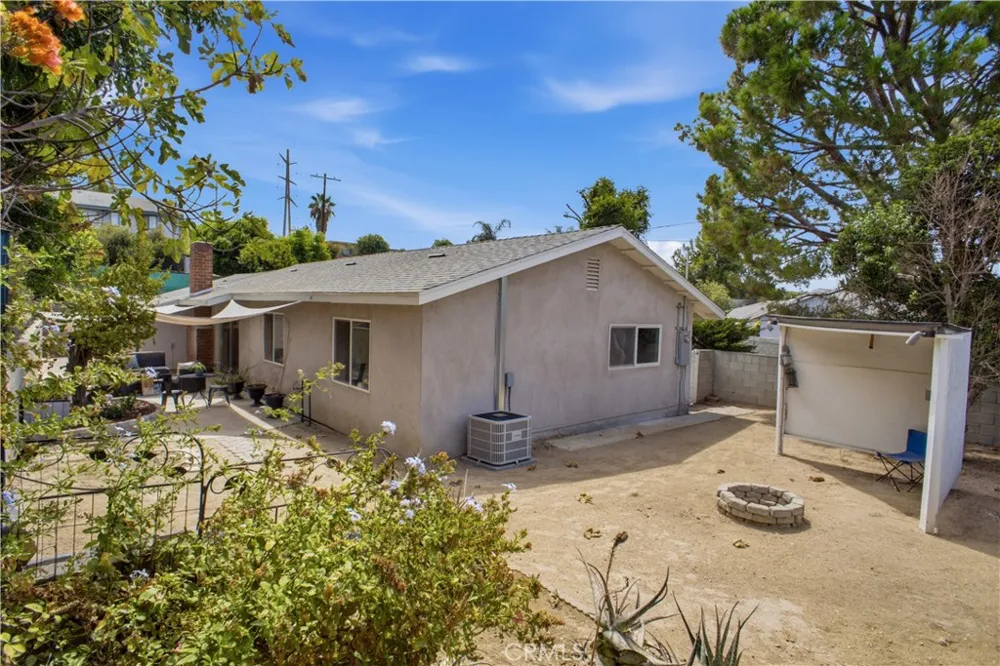 11340 Gladstone Sylmar, CA 91342