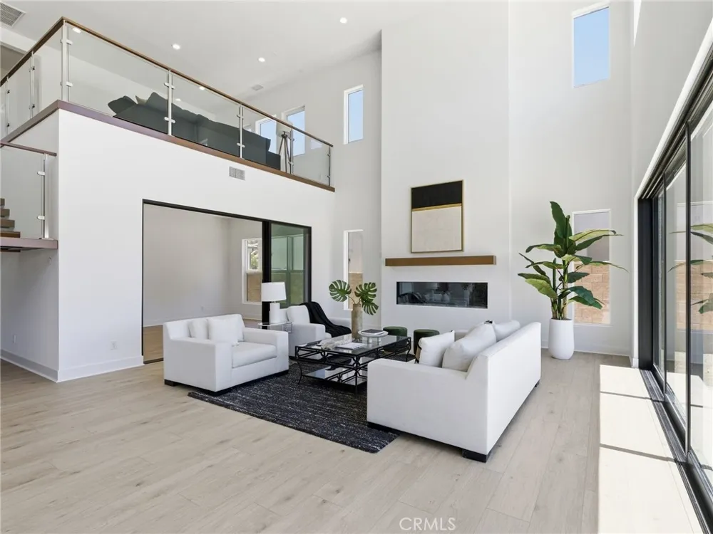 12030 Northstar Lane Porter Ranch, CA 91326