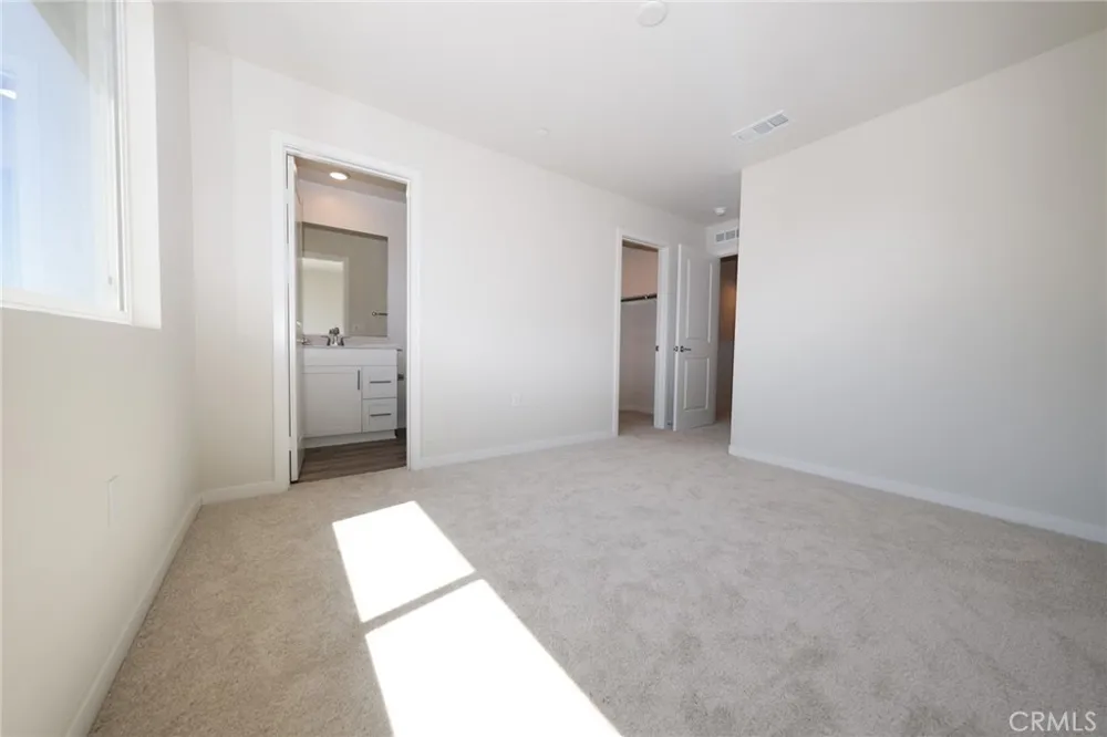 9561 Hannah Way Riverside, CA 92503