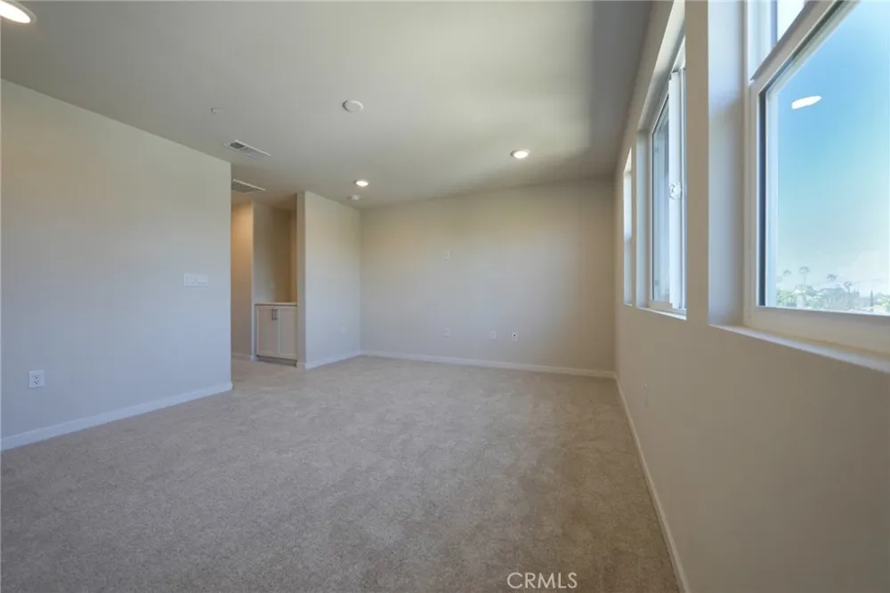 9561 Hannah Way Riverside, CA 92503