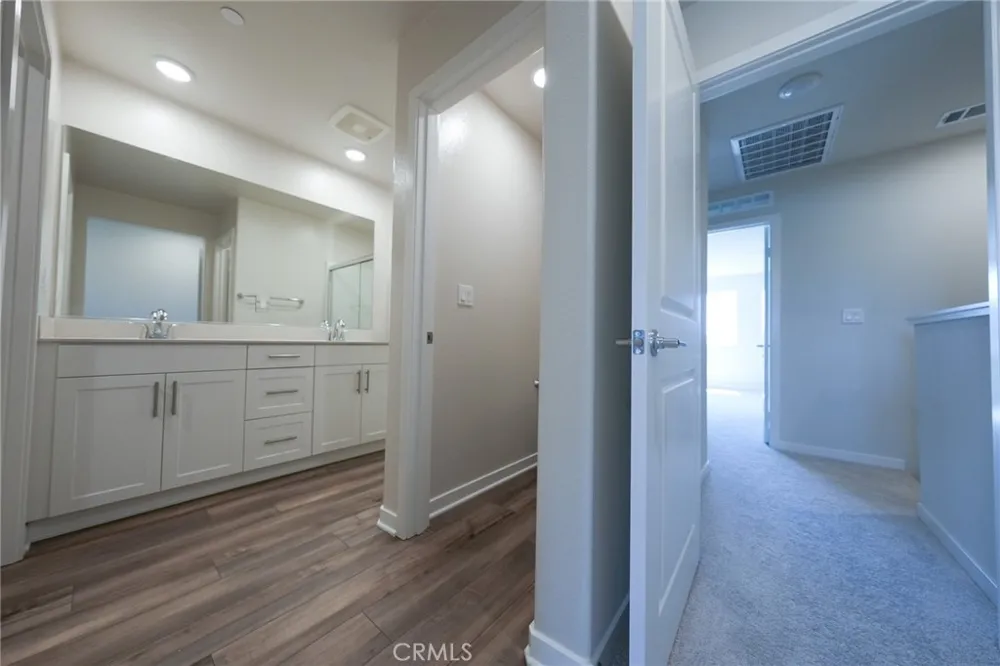 9561 Hannah Way Riverside, CA 92503