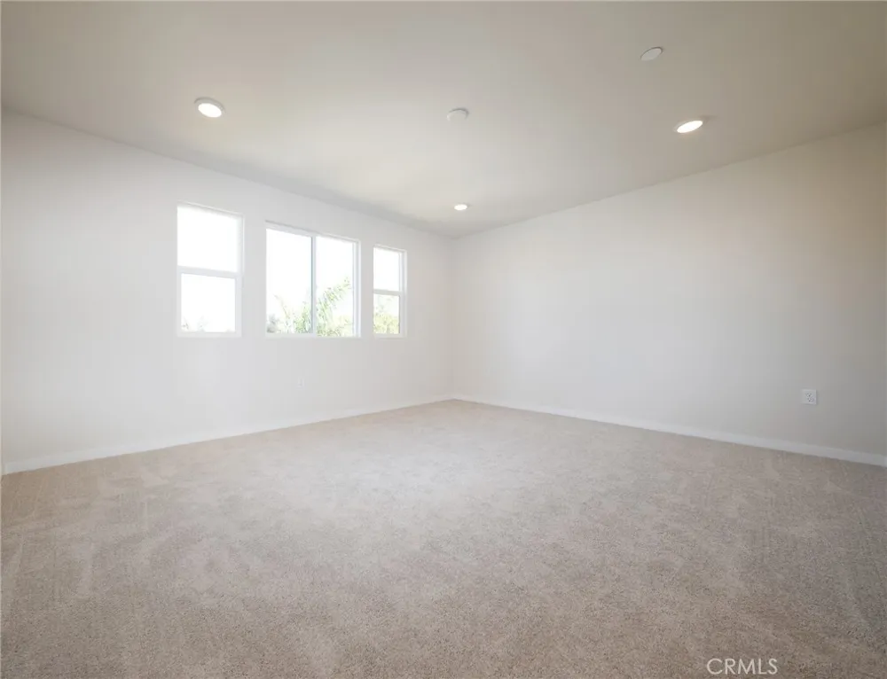 9561 Hannah Way Riverside, CA 92503