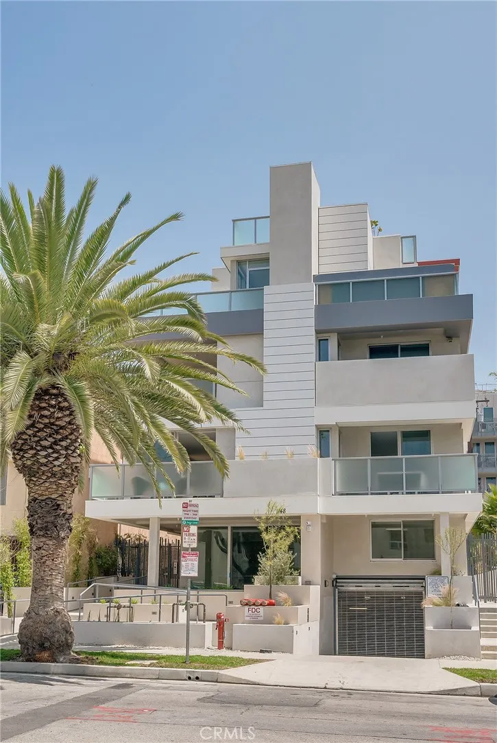 1148 Detroit Street #2B West Hollywood, CA 90046