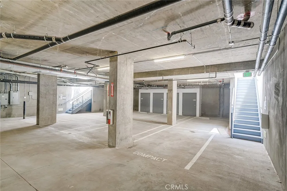 1148 Detroit Street #2B West Hollywood, CA 90046
