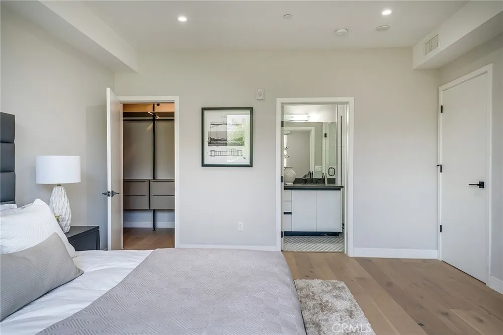 1148 Detroit Street #2B West Hollywood, CA 90046