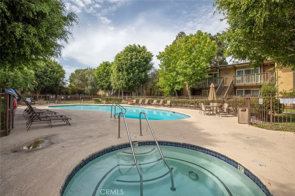 23302 Marigold #Y202 Torrance, CA 90502