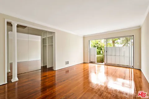 1323 Olive Drive #35A