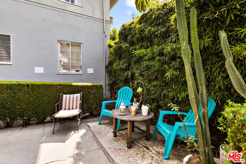 1323 Olive Drive #35A West Hollywood, CA 90069