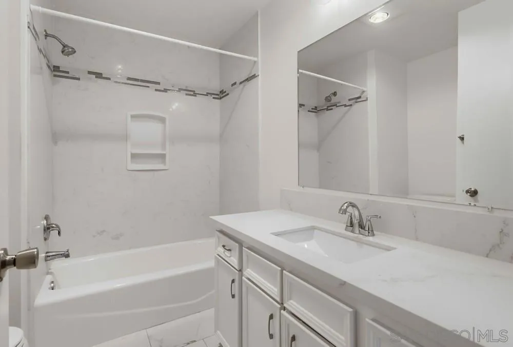 5712 Baltimore Dr #453 La Mesa, CA 91942
