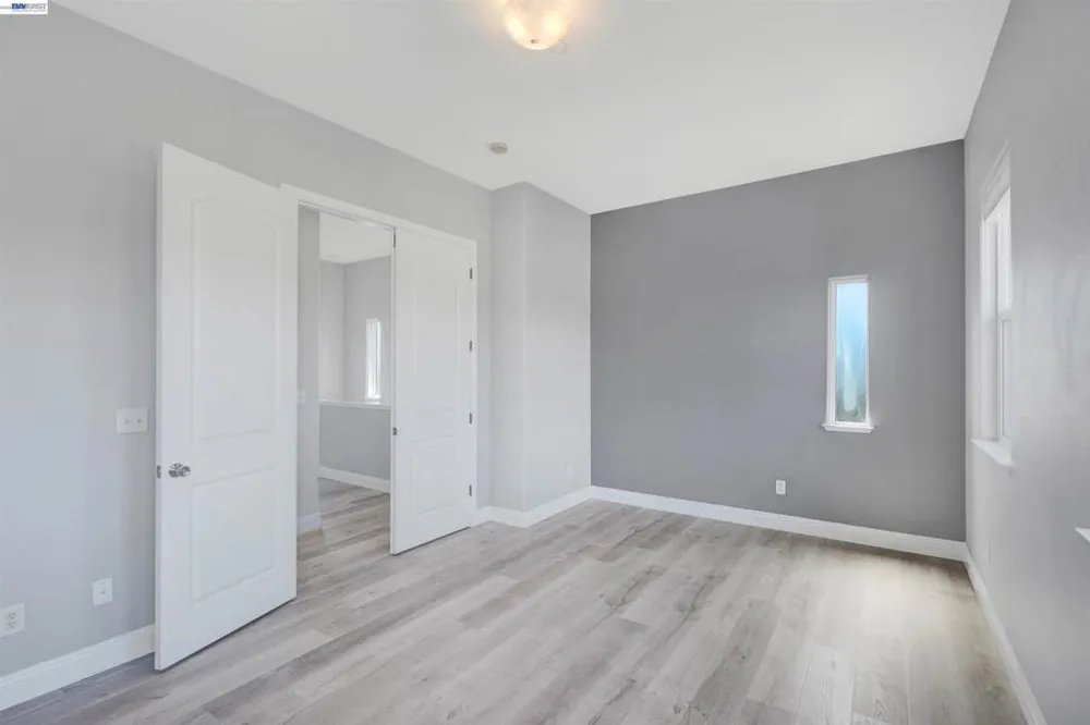 4101 Toddika Ln Castro Valley, CA 94546