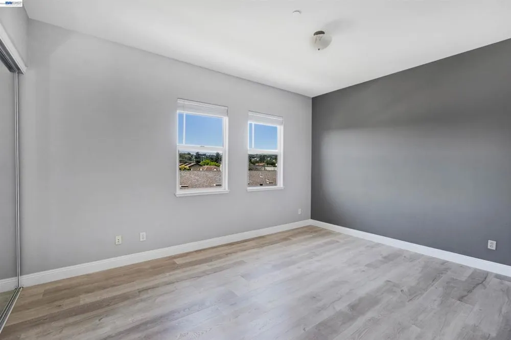 4101 Toddika Ln Castro Valley, CA 94546