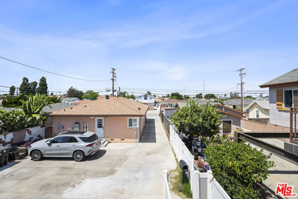 4622 W 149th Street Lawndale, CA 90260