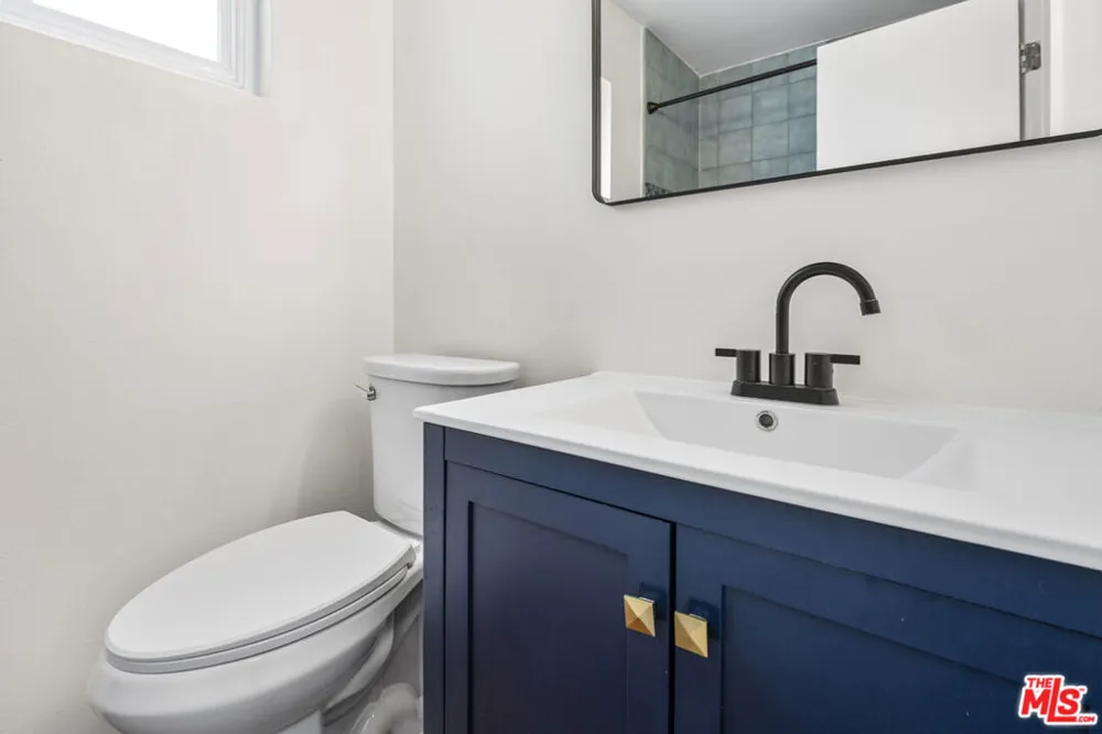 4622 W 149th Street Lawndale, CA 90260