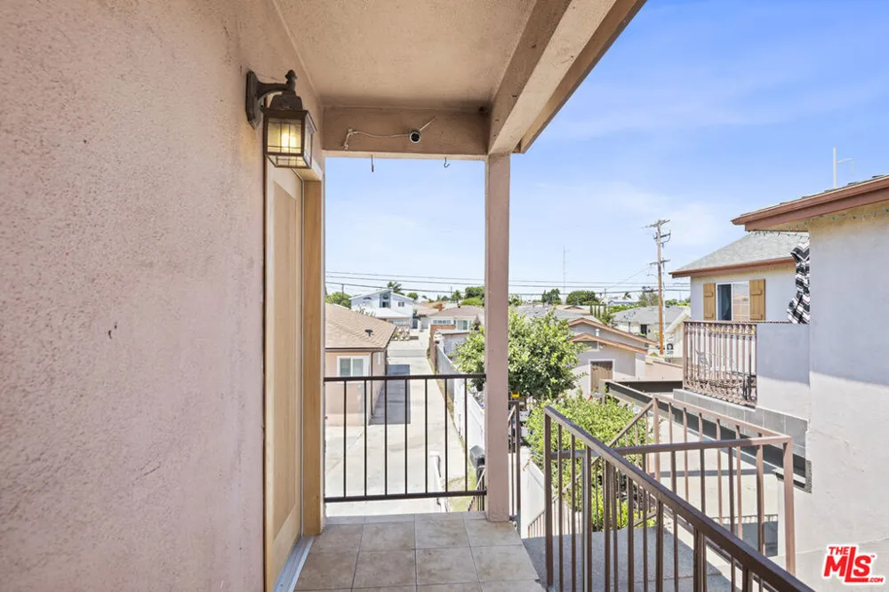 4622 W 149th Street Lawndale, CA 90260