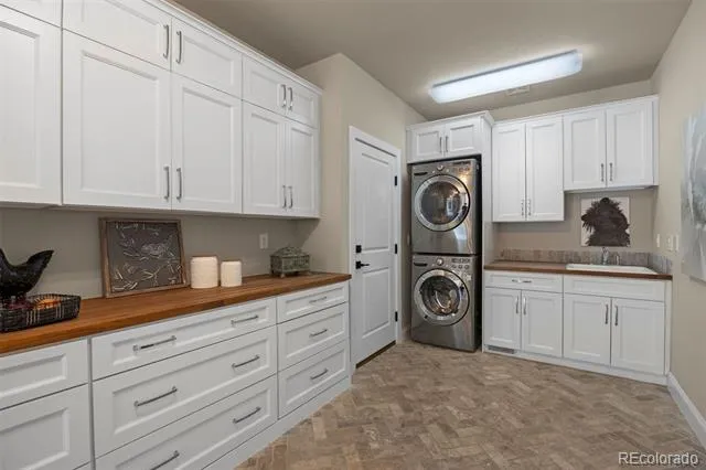 5009 Vermillion Court Castle Rock, CO 80108