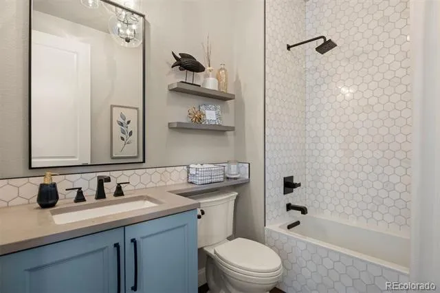 5009 Vermillion Court Castle Rock, CO 80108