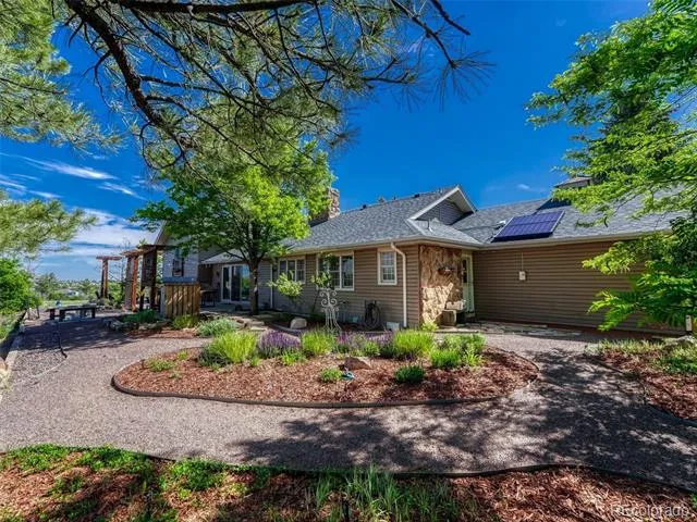 1863 Rocky View Road Castle Rock, CO 80108