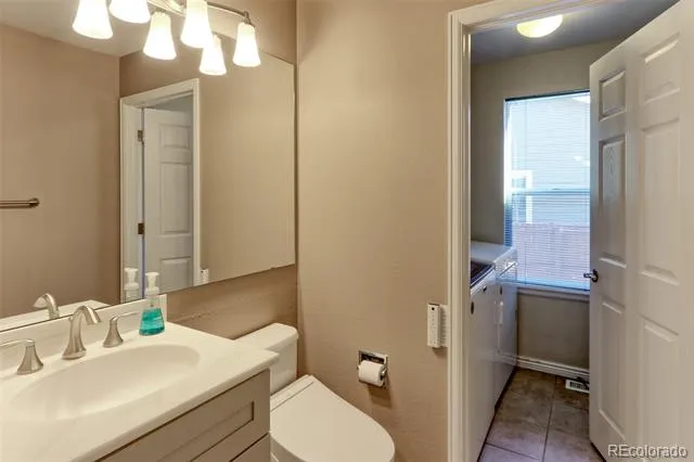 14652 W Vassar Drive Lakewood, CO 80228