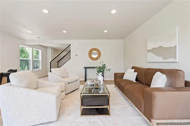 7810 S Kittredge Circle Englewood, CO 80112