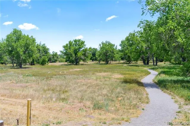 7810 S Kittredge Circle Englewood, CO 80112