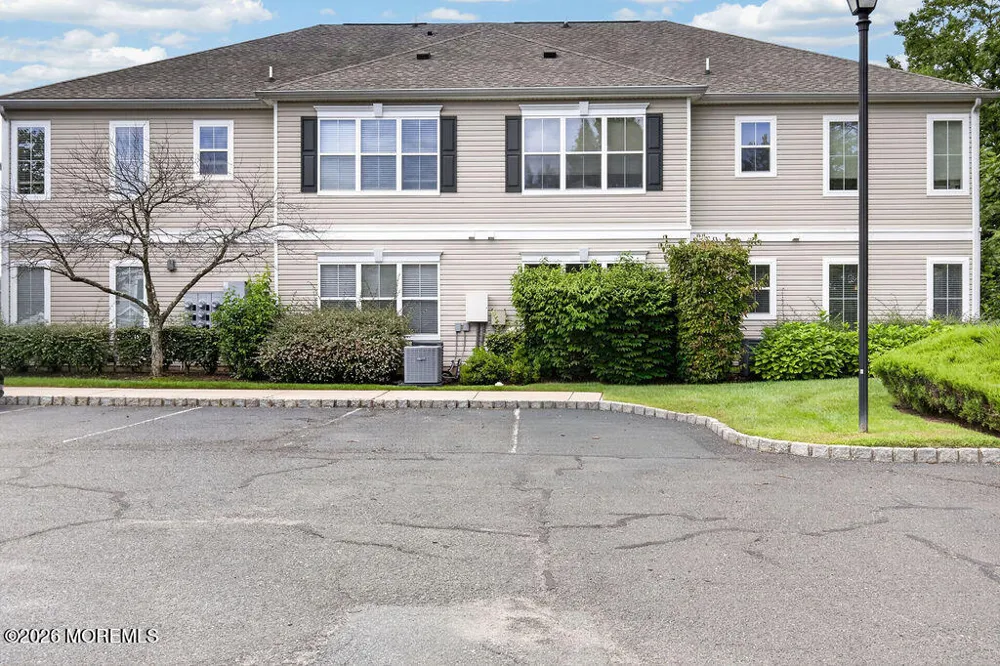 118 Sloan Court Matawan, NJ 07747