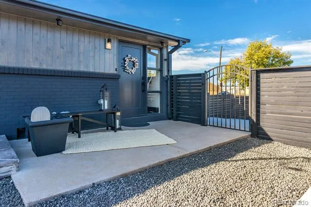 8701 E 11th Avenue Denver, CO 80220