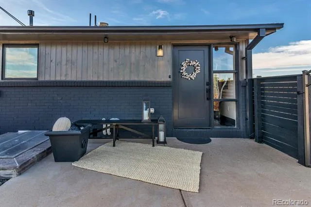 8701 E 11th Avenue Denver, CO 80220
