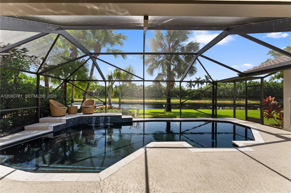 1900 Lakeshore Dr Weston, FL 33326
