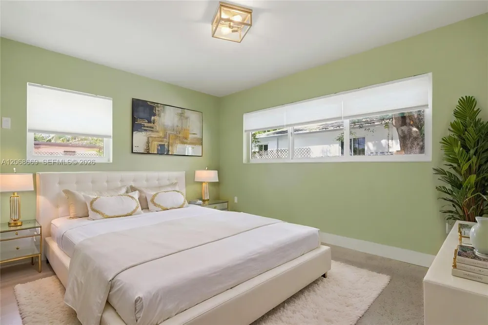 331 Delaware Ave Fort Lauderdale, FL 33312