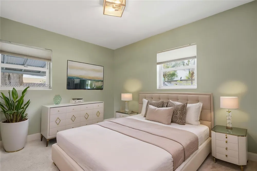 331 Delaware Ave Fort Lauderdale, FL 33312