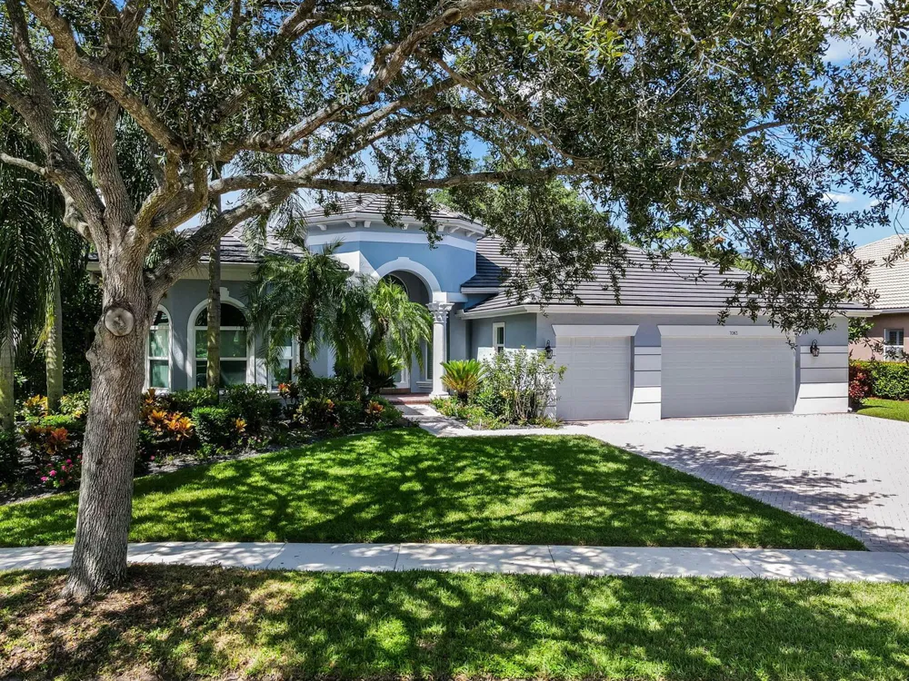 7083 NW 71ST Manor Parkland, FL 33067